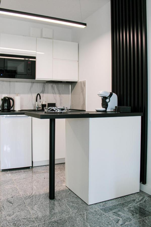 Apartament White-Niska Z Garazem Podziemnym Kielce Exterior photo